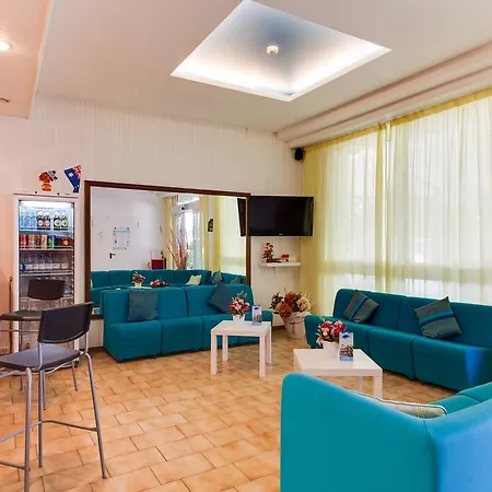 Hotel Nevia 2*